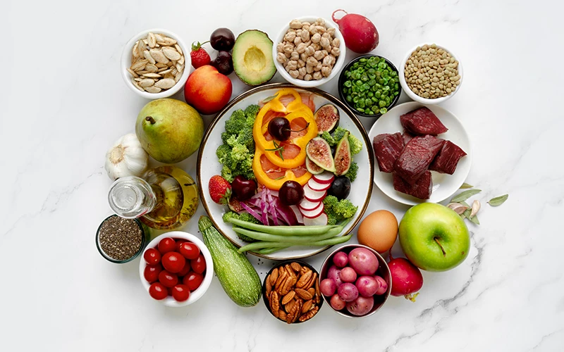 میز غذا با مواد غذایی تقویت‌کننده سیستم ایمنی